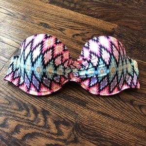 Victoria’s Secret bikini top